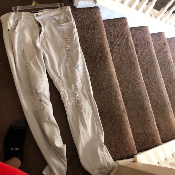 Jeans - Picture 2 of 2